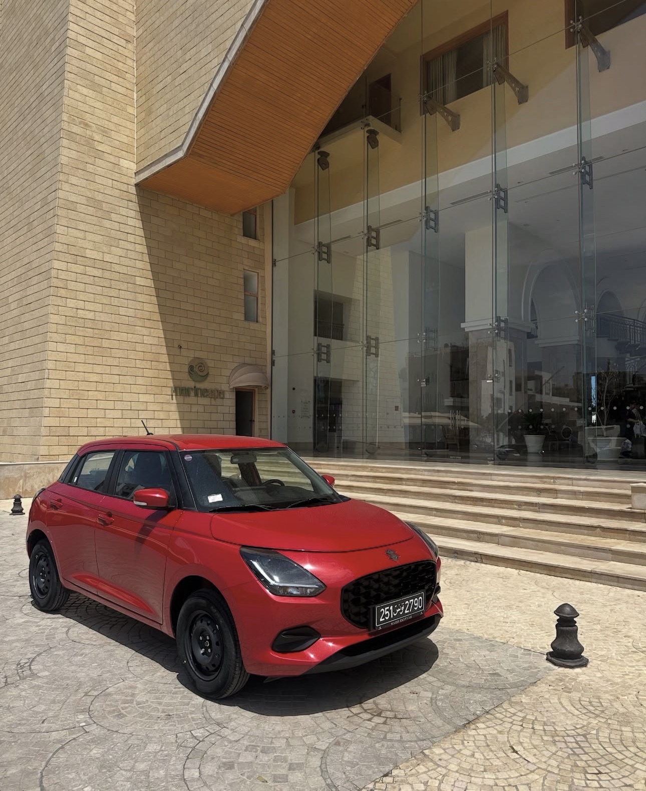 Suzuki Swift Red - photo 2